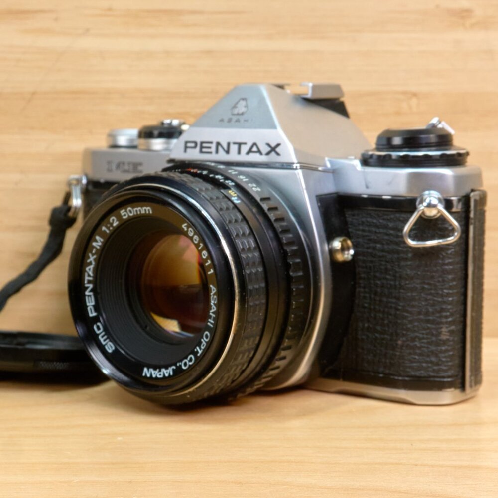 Pentax Asahi ME Film Camera / 35mm SLR / Pentax-M 50mm f/2 Lens / Made in Japan